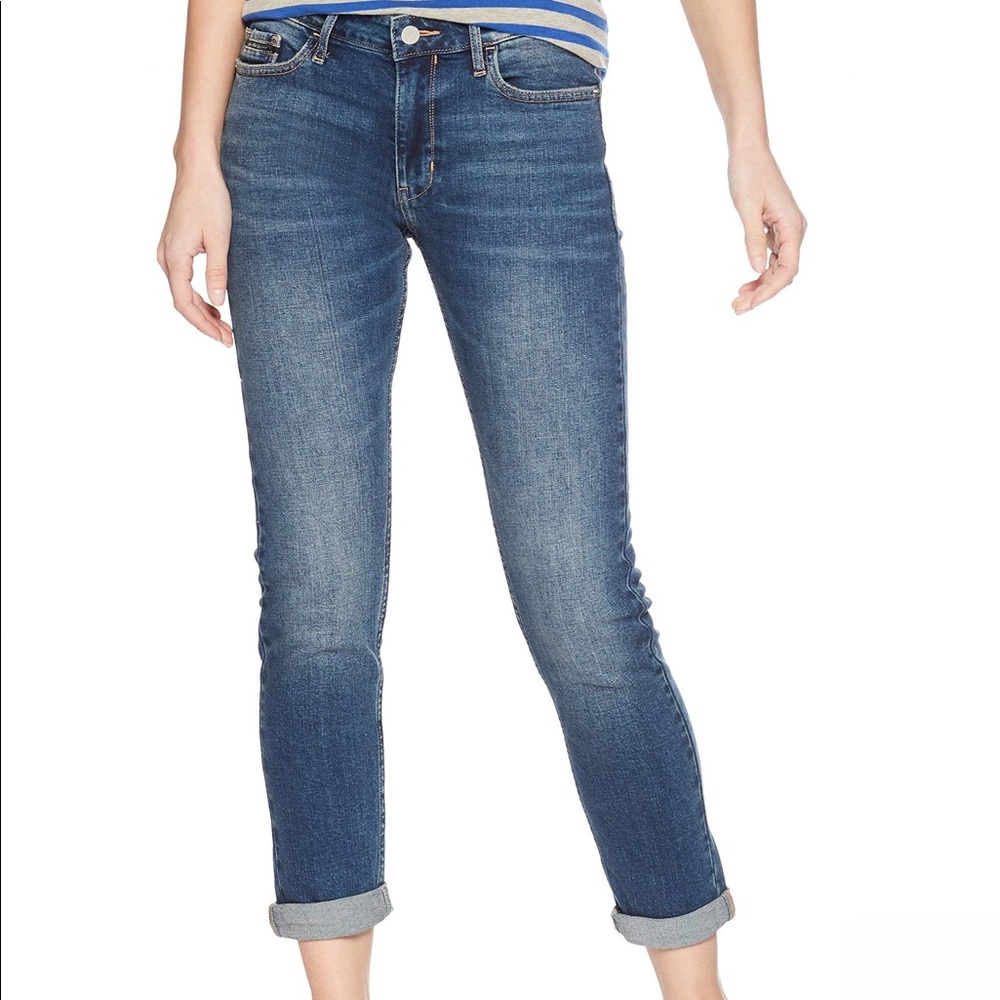 EUC Calvin Klein Jeans Slim Boyfriend Size 26 (2)